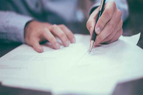 What factors constitute the formation of a valid contract in real estate?