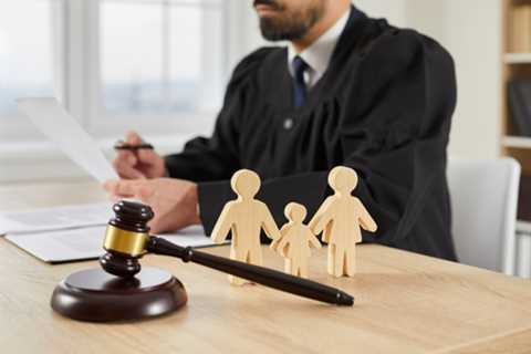 What Does a Family Lawyer Do?