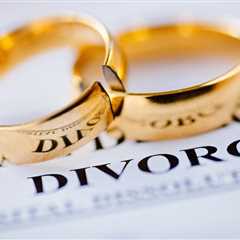 Why Women Choose Female Divorce Lawyers